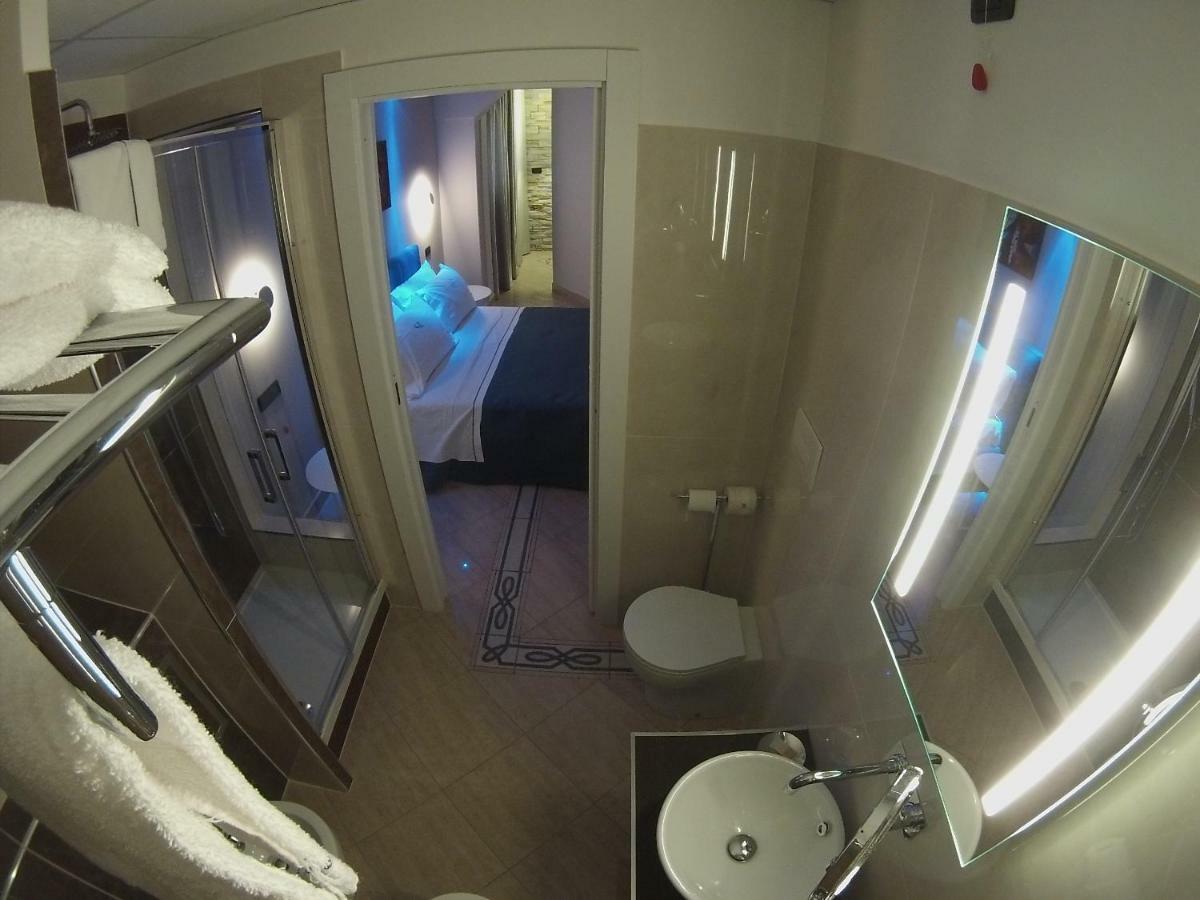 Sonevi Rooms Nápoles Exterior foto