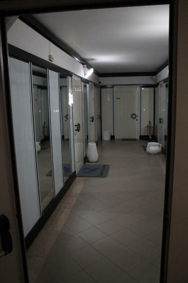 Sonevi Rooms Nápoles Exterior foto